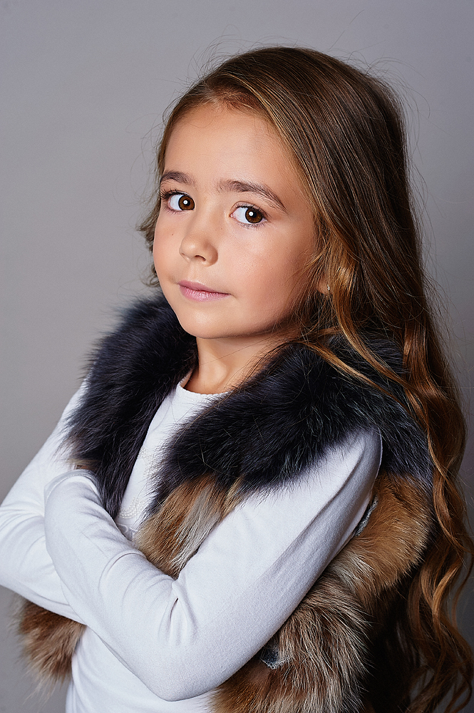 Алиса Нетесова - аккредитованная модель для участия в подиумных показах на Междунродной Детской Неделе моды