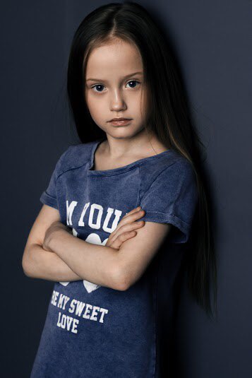 Валерия Бочкарева - аккредитованная модель для участия в подиумных показах на Междунродной Детской Неделе моды